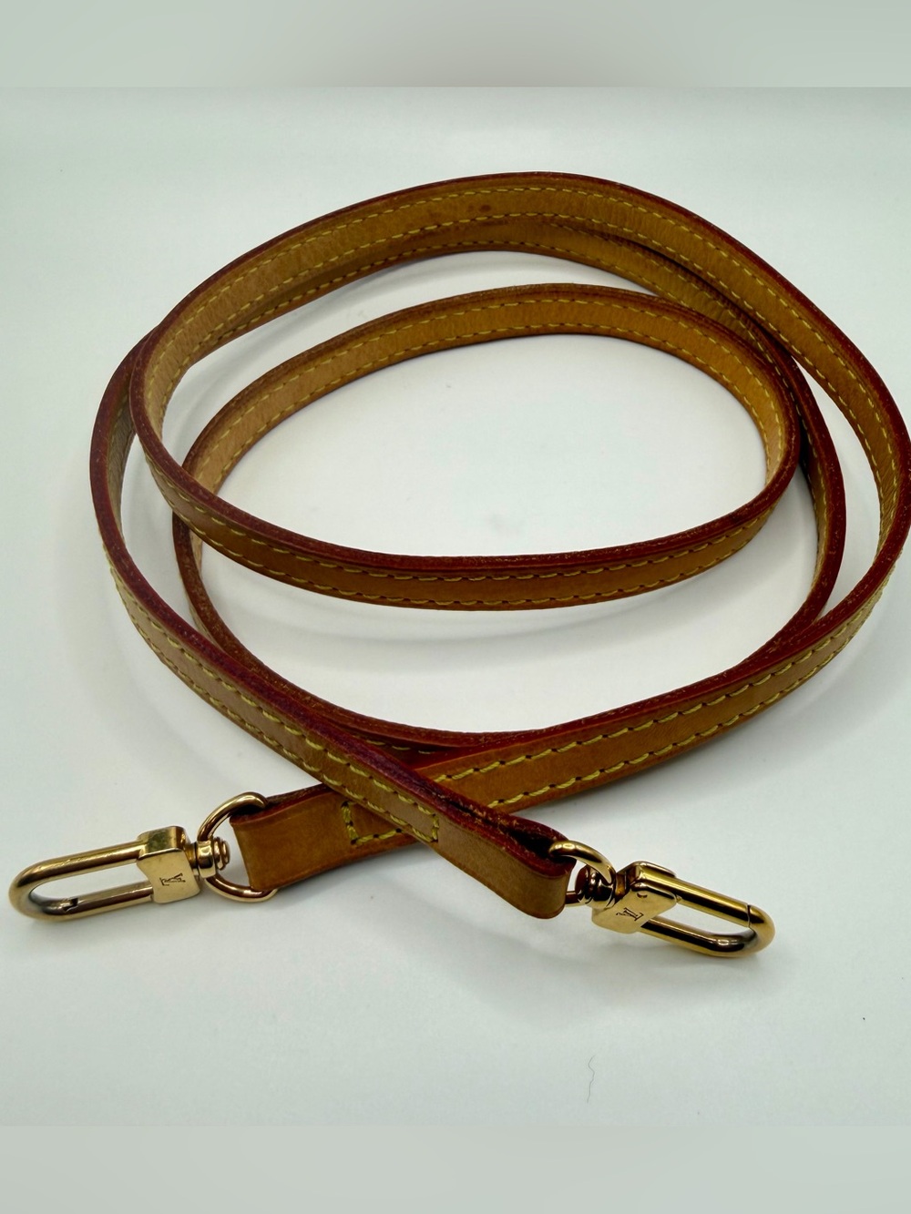 Louis Vuitton LV 48" Strap Crossbody Shoulder Bag Leather Brown Gold Clip Real